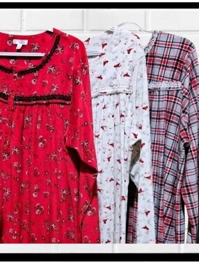 SECRET TREASURES Womens 3 Gowns Bundle, Super Soft & Warm Velour, Sz 2x